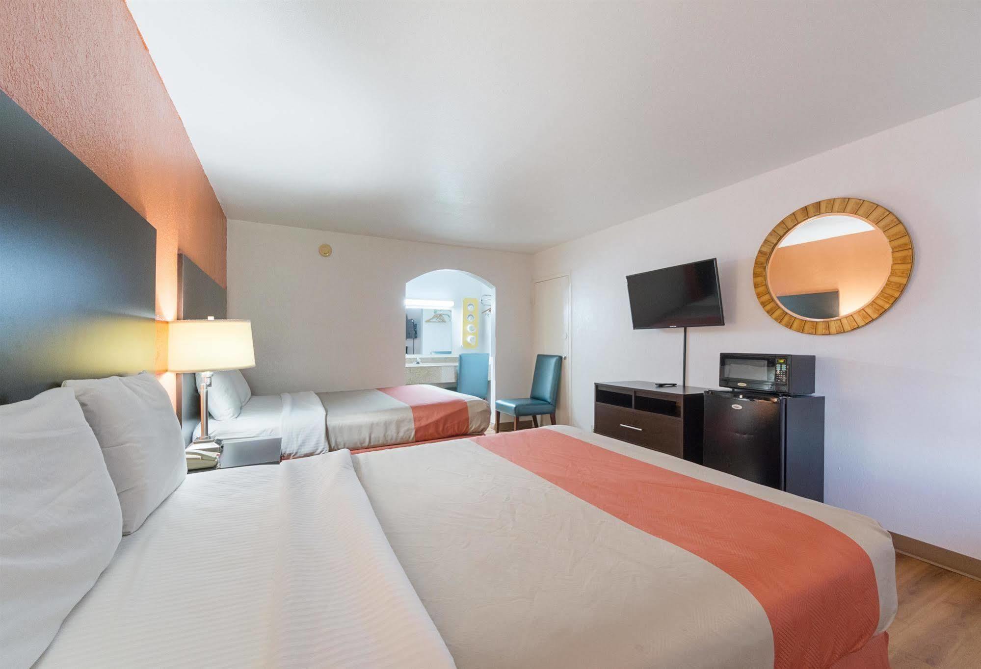 Motel 6 San Antonio Tx I10 West Esterno foto