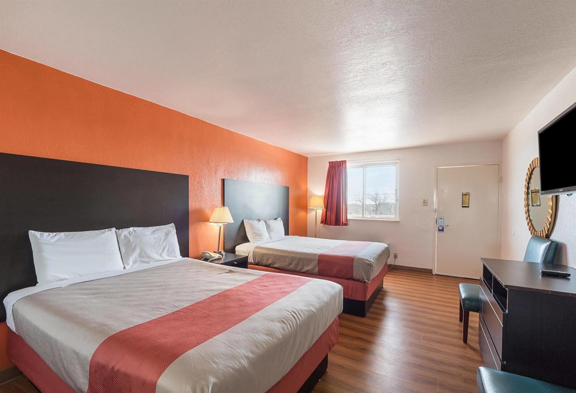 Motel 6 San Antonio Tx I10 West Esterno foto